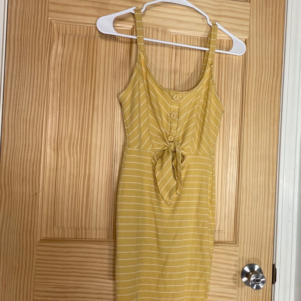 Pretty Mustard Fitted Dress (super stretchy)
